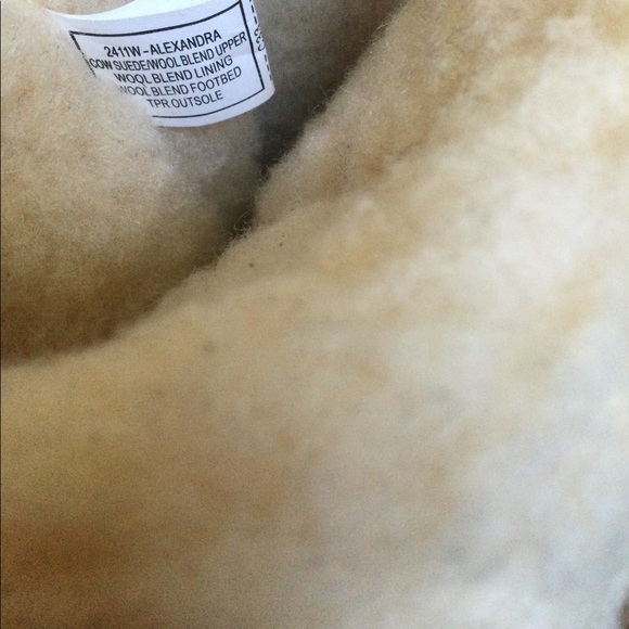 Bearpaw tan boots - Picture 12 of 12